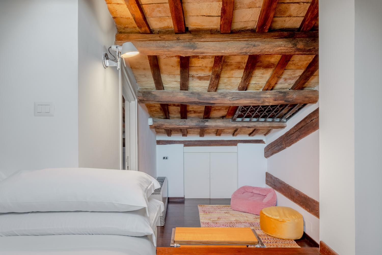 The Attico: View Of Lejlighed Rom